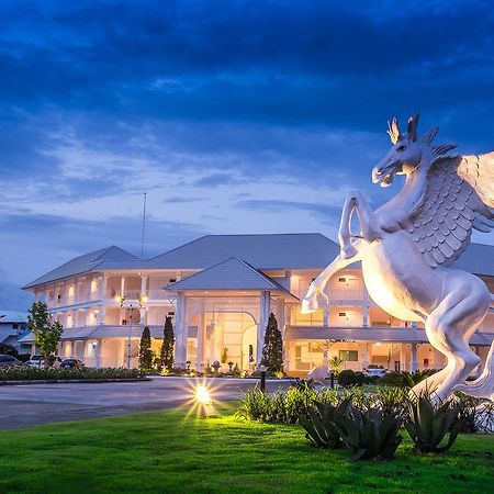 White House Hotel Так Екстериор снимка